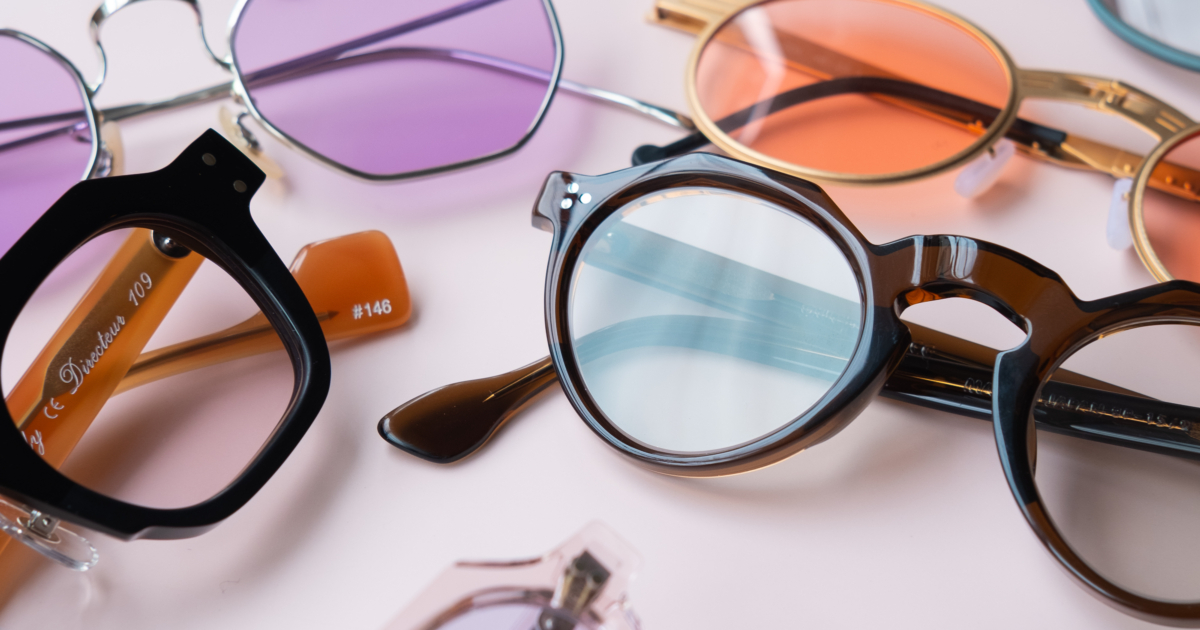 カラーレンズフェア – 神戸元町の眼鏡・ヴィンテージ時計のセレクト